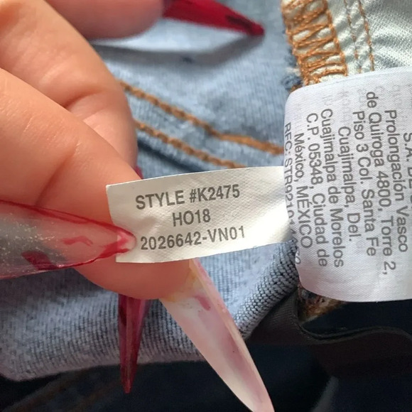 Madewell Curvy High Rise Skinny Jeans - Picture 7 of 7